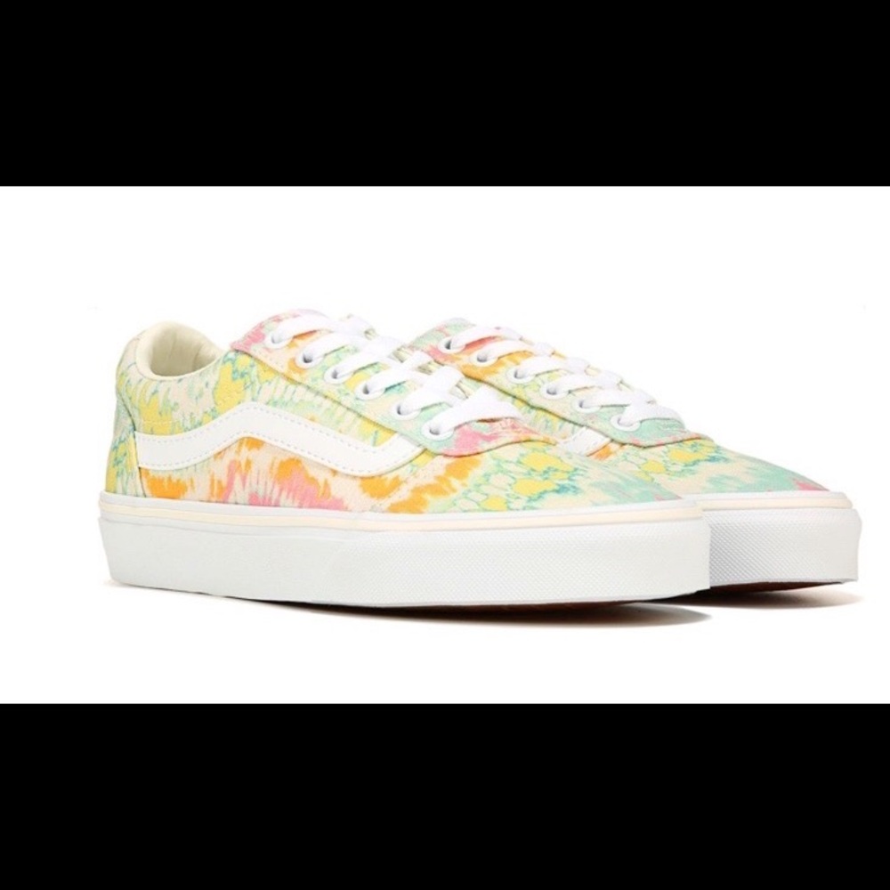 Women’s Vans Ward Low Top Sneaker Tie Dye Size 9